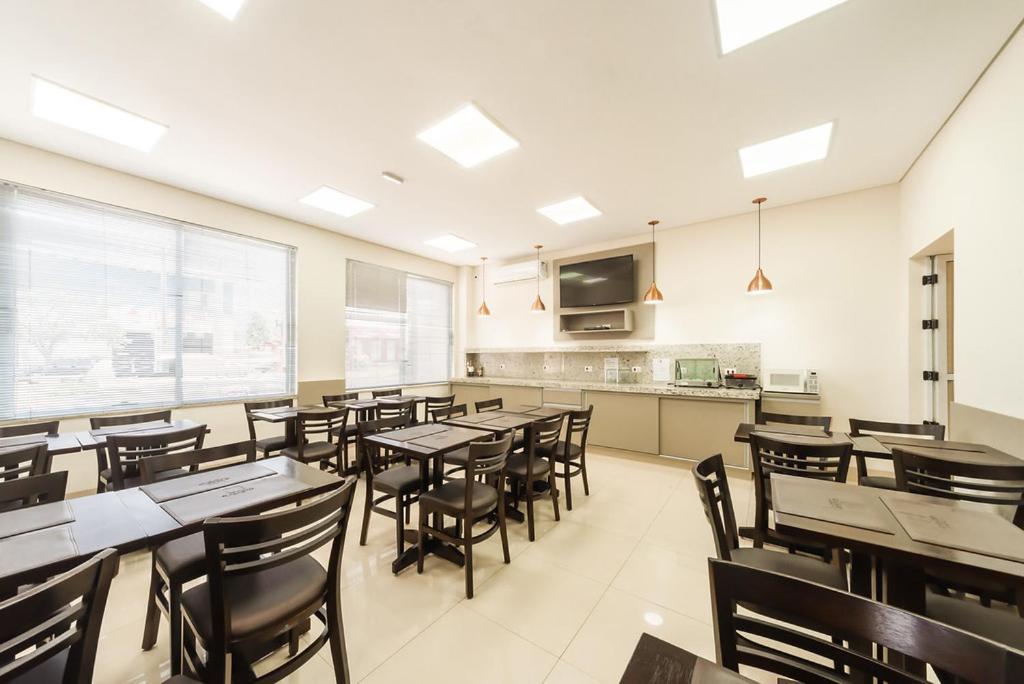 Caligio Hotel Pirapozinho Екстер'єр фото