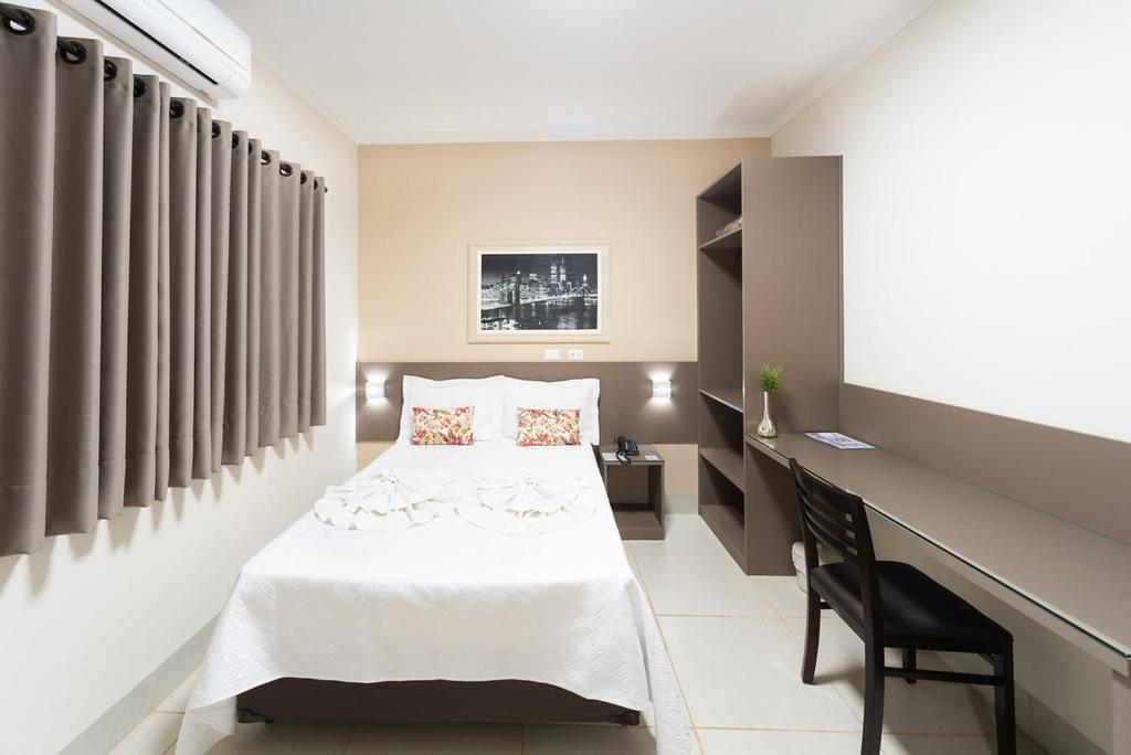 Caligio Hotel Pirapozinho Екстер'єр фото